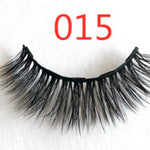 A Pair Of False Eyelashes With Magnets In Fashion