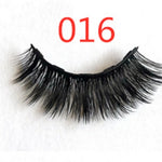 A Pair Of False Eyelashes With Magnets In Fashion