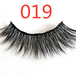 A Pair Of False Eyelashes With Magnets In Fashion