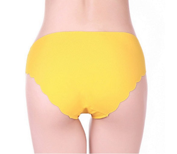 Women Seamless Ultra-thin Underwear