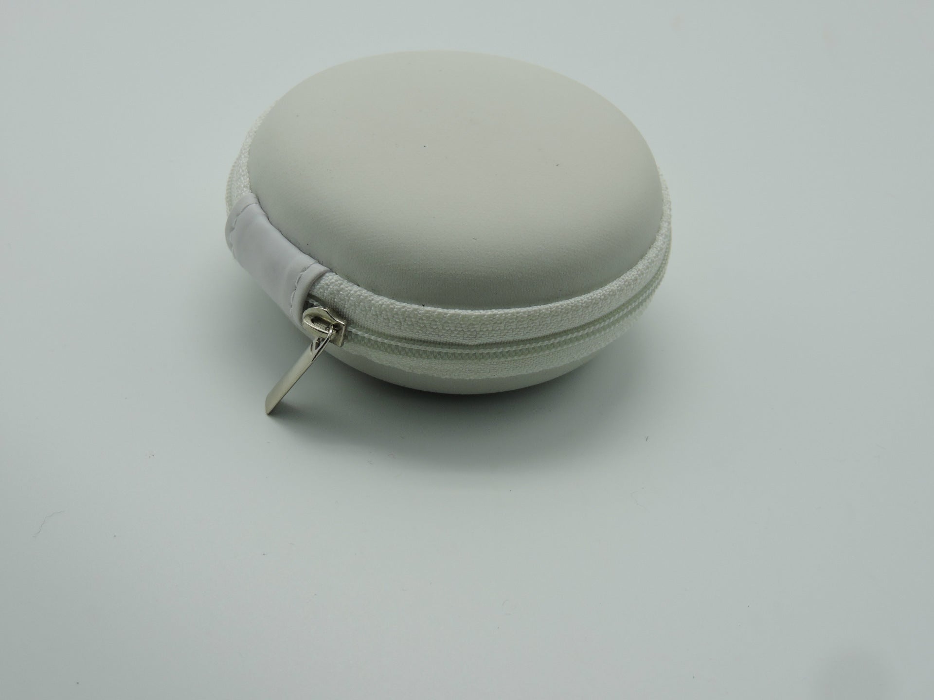 Convenient And Fashionable PU Earphone Zipper Storage Box